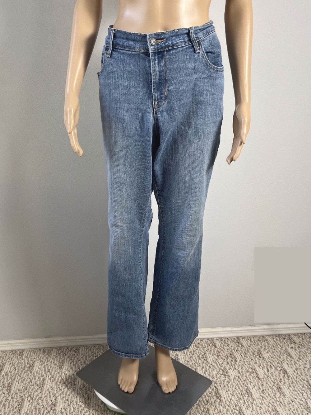 Old Navy jeans, womens size 16 short